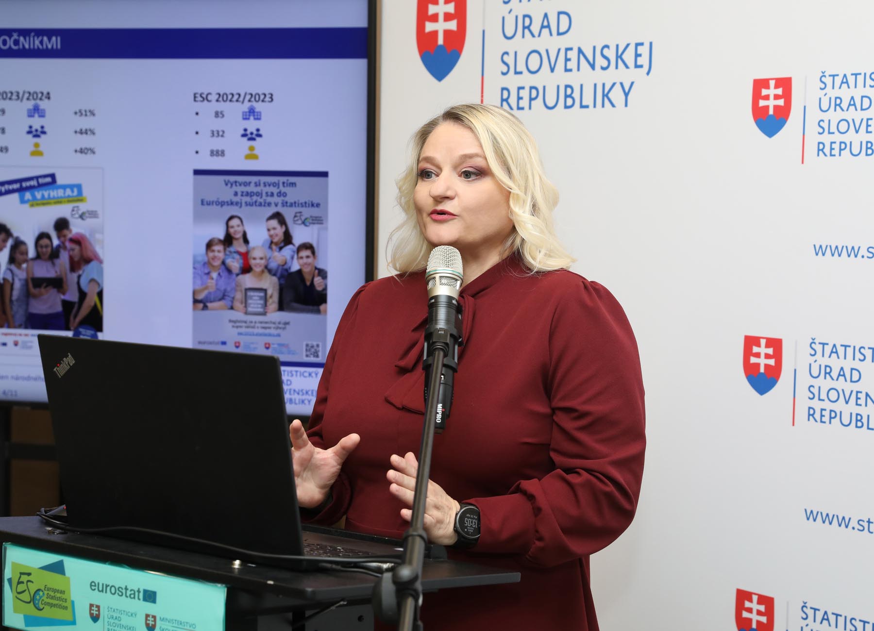 Zväčšiť fotografiu Generálna riaditeľka sekcie diseminácie Štatistického úradu SR a členka odbornej poroty Nikoleta Šlachtová